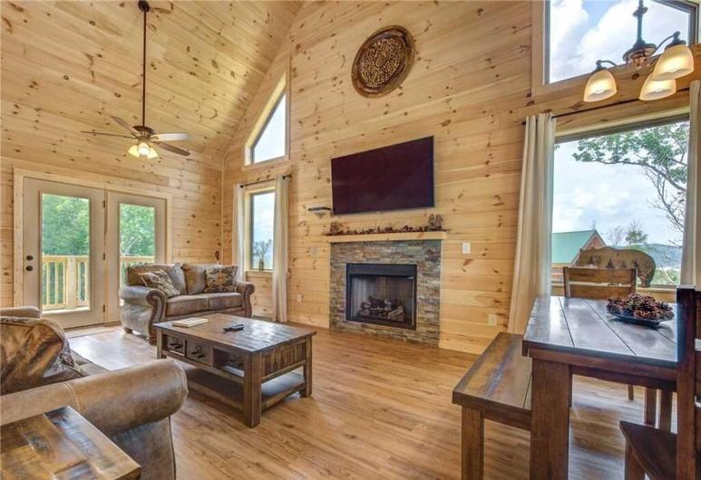 Walnut Ridge Cabin. Sleeps 7-11! Hot Tub, Pool Table, Minutes To Downtown Gatlinburg! Exterior foto